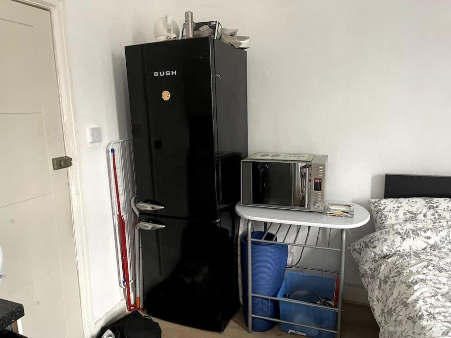 Studio Flat London Finchley Rd Nw11 Экстерьер фото